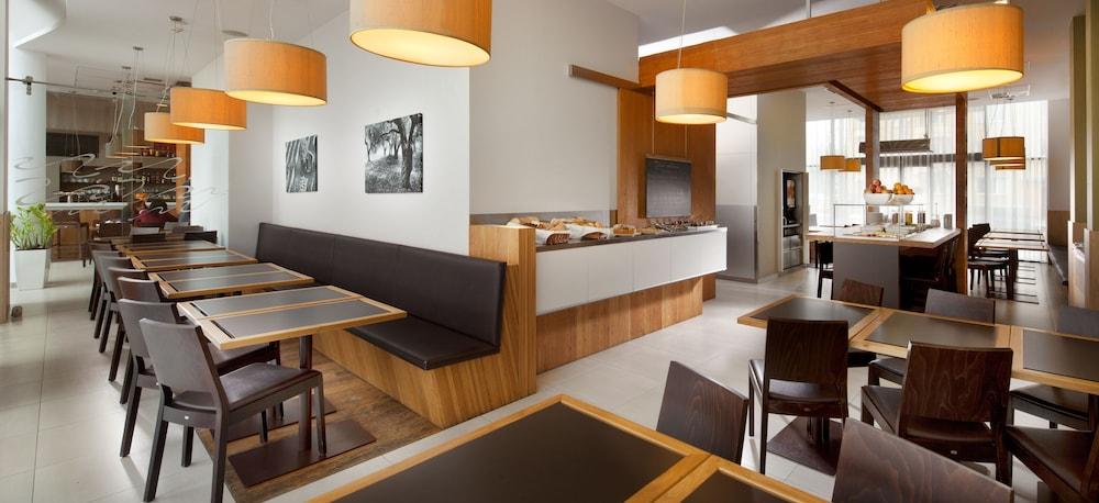 Comfort Hotel Olomouc Centre Buitenkant foto